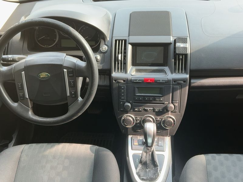 Land Rover Freelander 2.2 Td4 S 2009 – снимка 17