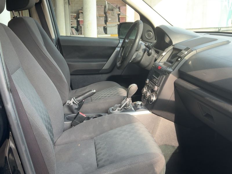 Land Rover Freelander 2.2 Td4 S 2009 – снимка 16