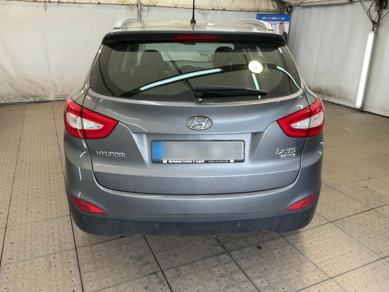 Hyundai ix35 1.7 CRDi FIFA World Cup Edition 2WD 2015 – снимка 7
