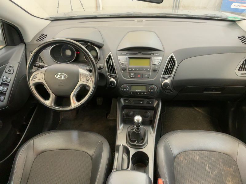 Hyundai ix35 1.7 CRDi FIFA World Cup Edition 2WD 2015 – снимка 17