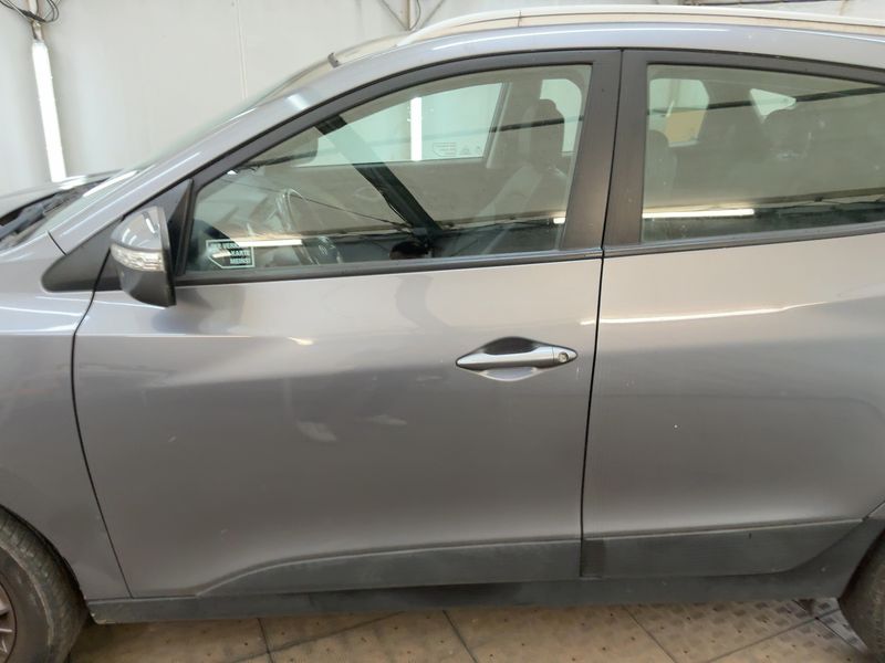 Hyundai ix35 1.7 CRDi FIFA World Cup Edition 2WD 2015 – снимка 4