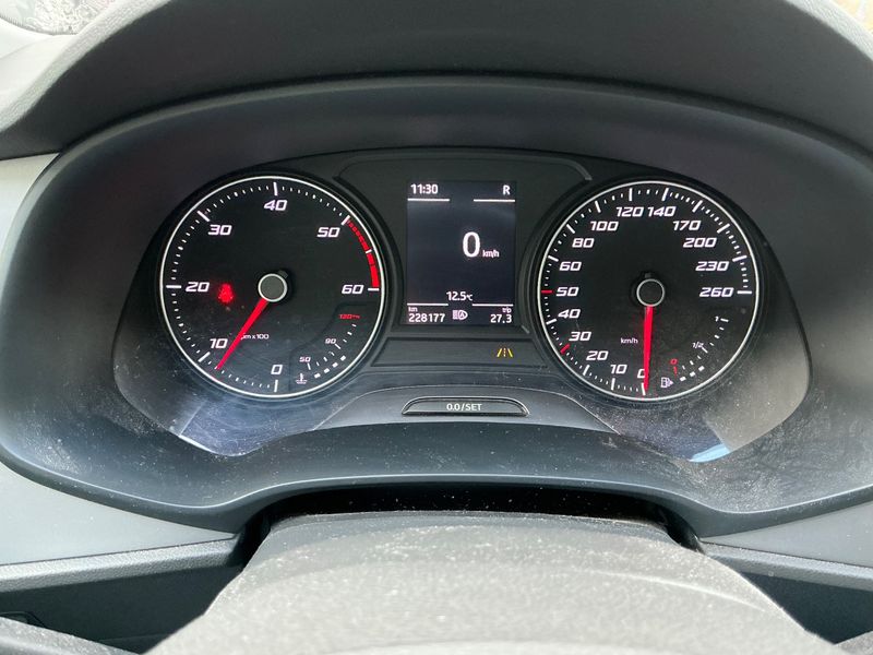 Seat Leon 2.0 TDI Xcellence 2017 – снимка 18