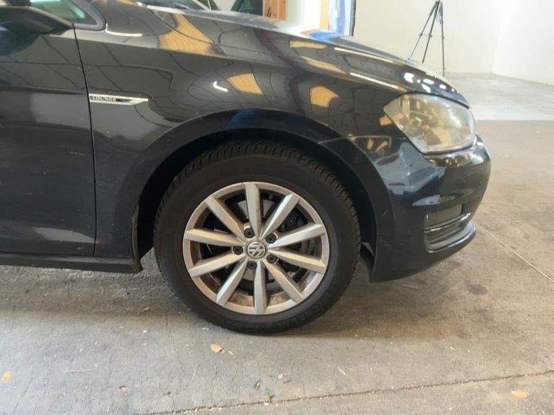 Volkswagen Golf VII 1.6 TDI Lounge BlueMotion Tech 2015 – снимка 11
