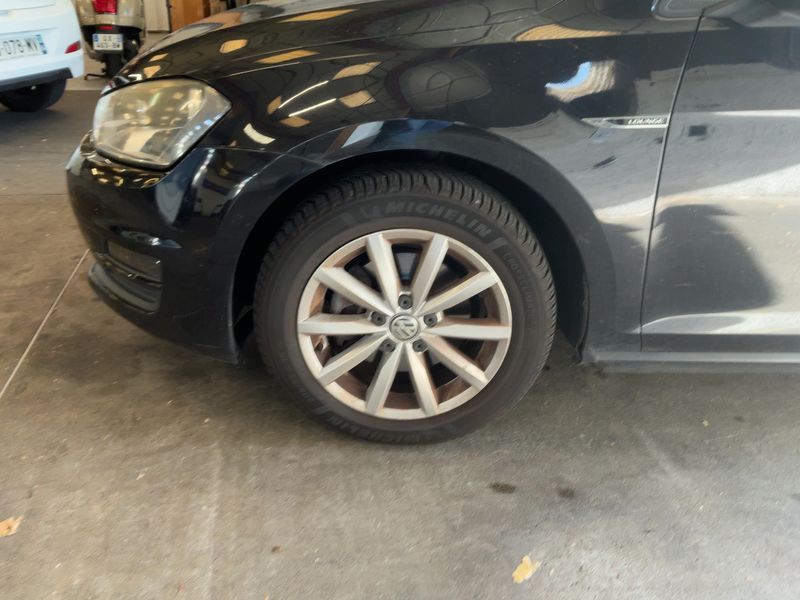 Volkswagen Golf VII 1.6 TDI Lounge BlueMotion Tech 2015 – снимка 3