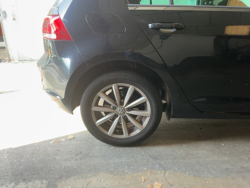 Volkswagen Golf VII 1.6 TDI Lounge BlueMotion Tech 2015 – снимка 9
