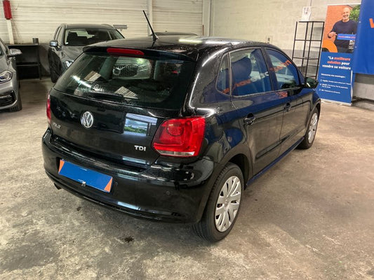 Volkswagen Polo 1.6 TDI Comfortline 2011 – снимка 2