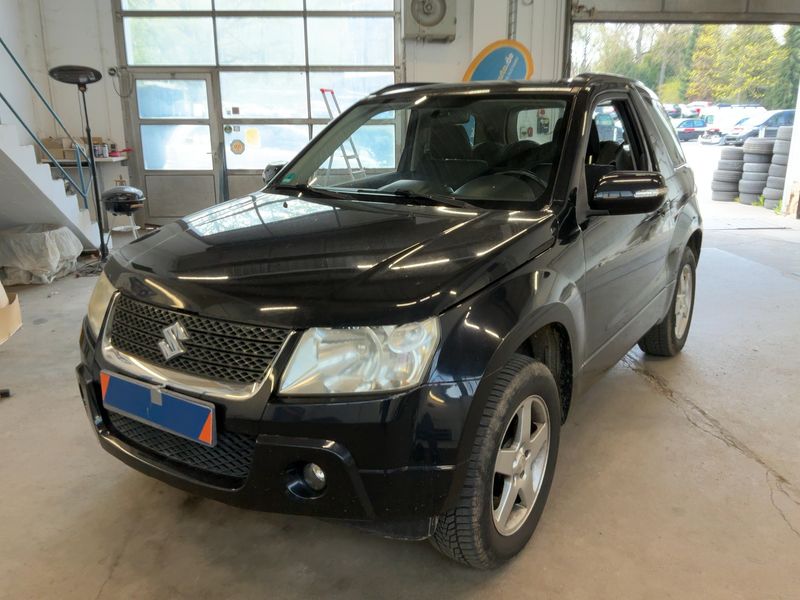 Suzuki Grand Vitara 2.4 VVT Comfort 2011 – снимка 1