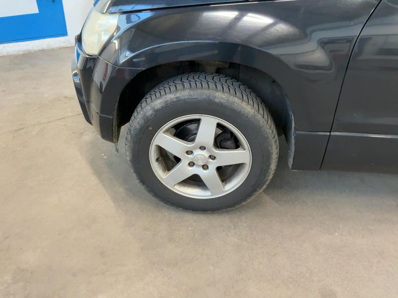 Suzuki Grand Vitara 2.4 VVT Comfort 2011 – снимка 3