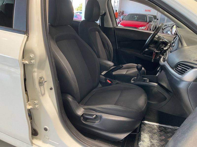 Fiat Tipo 1.4 LPG Lounge 2018 – снимка 16