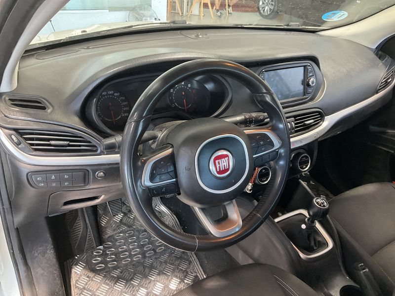 Fiat Tipo 1.4 LPG Lounge 2018 – снимка 24