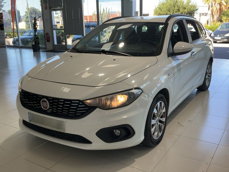 Fiat Tipo 1.4 LPG Lounge 2018 – снимка 1