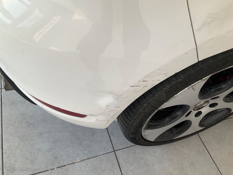Volkswagen Golf VI 2.0 TSI GTI 2009 – снимка на щета