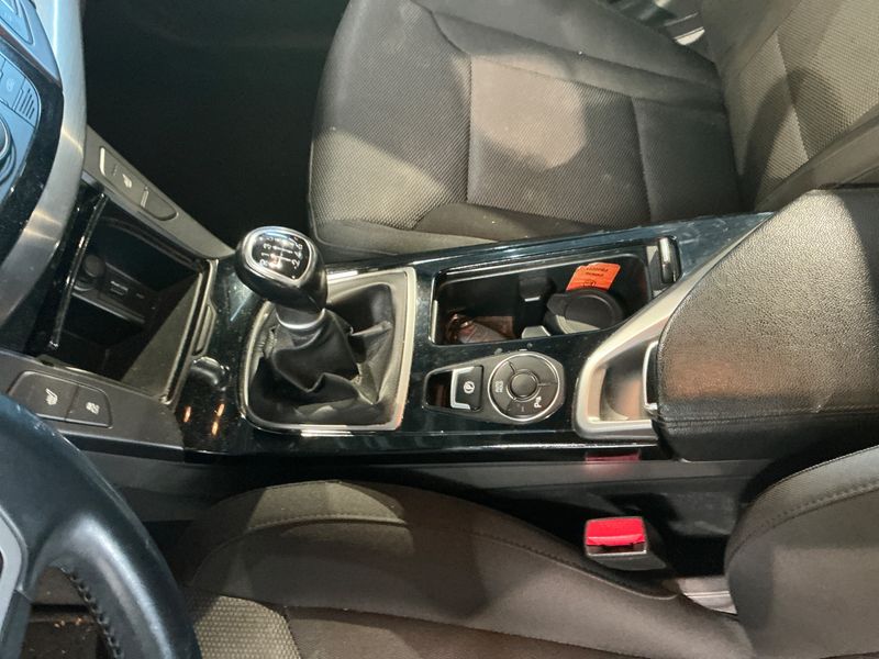 Hyundai i40 1.7 CRDi 5 Star Edition 2014 – снимка 27
