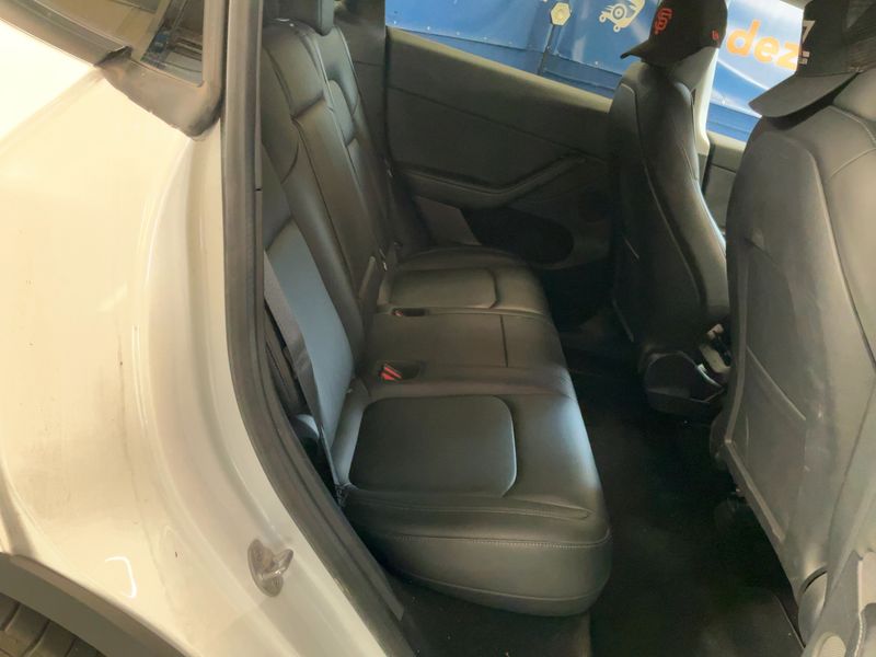 Tesla Model Y Standard Range 2022 – снимка 19