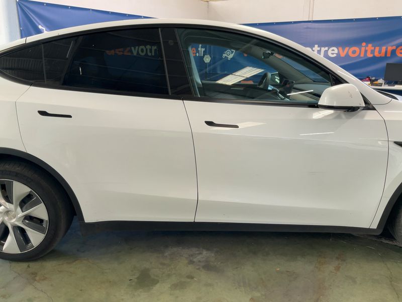 Tesla Model Y Standard Range 2022 – снимка 10