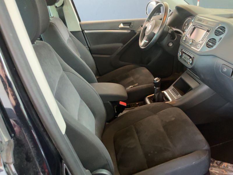 Volkswagen Tiguan 2.0 TDI Sport & Style 4Motion 2013 – снимка 16