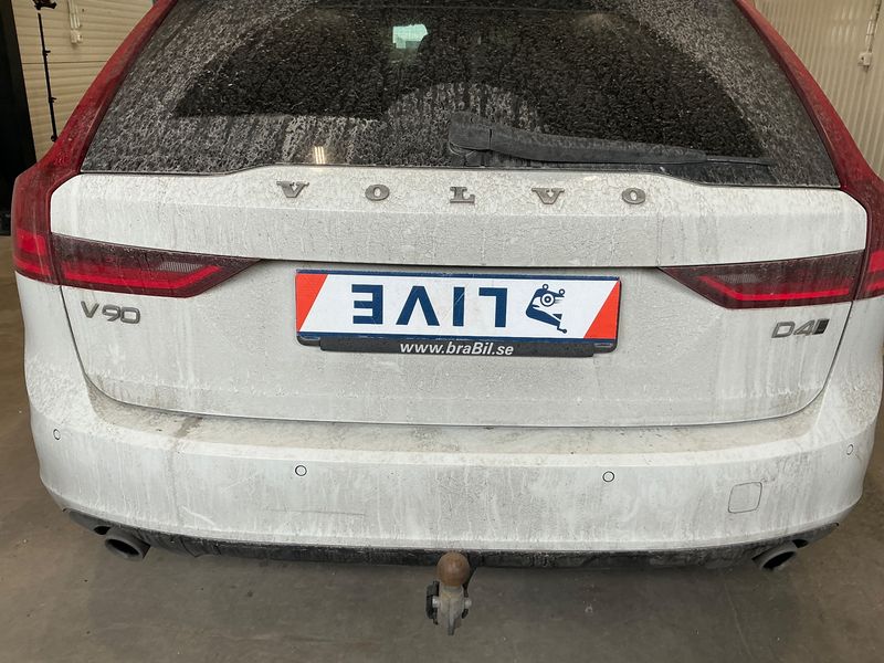 Volvo V90 2.0 D4 Momentum AWD 2018 – снимка 36