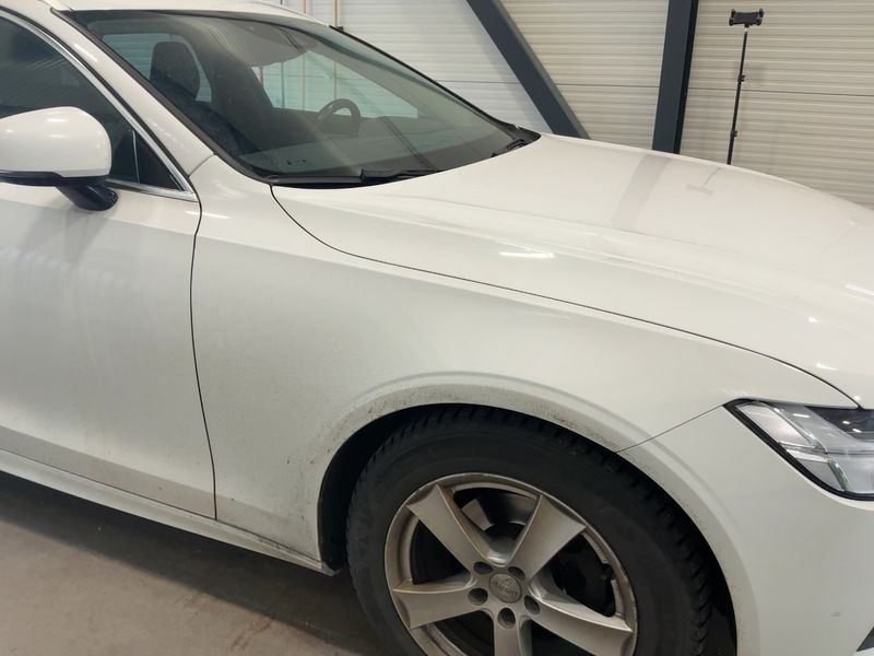 Volvo V90 2.0 D4 Momentum AWD 2018 – снимка 12
