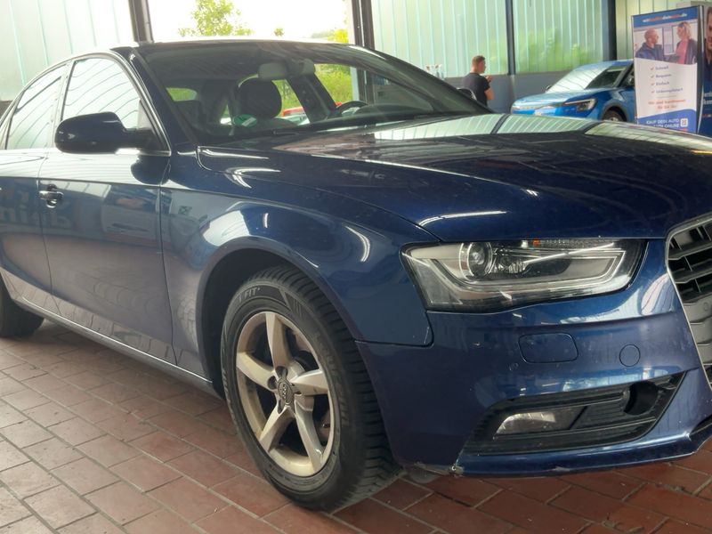 Audi A4 2.0 TDI Ambiente 2013 – снимка 12