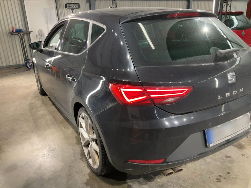 Seat Leon 2.0 TDI FR 2019 – снимка 6