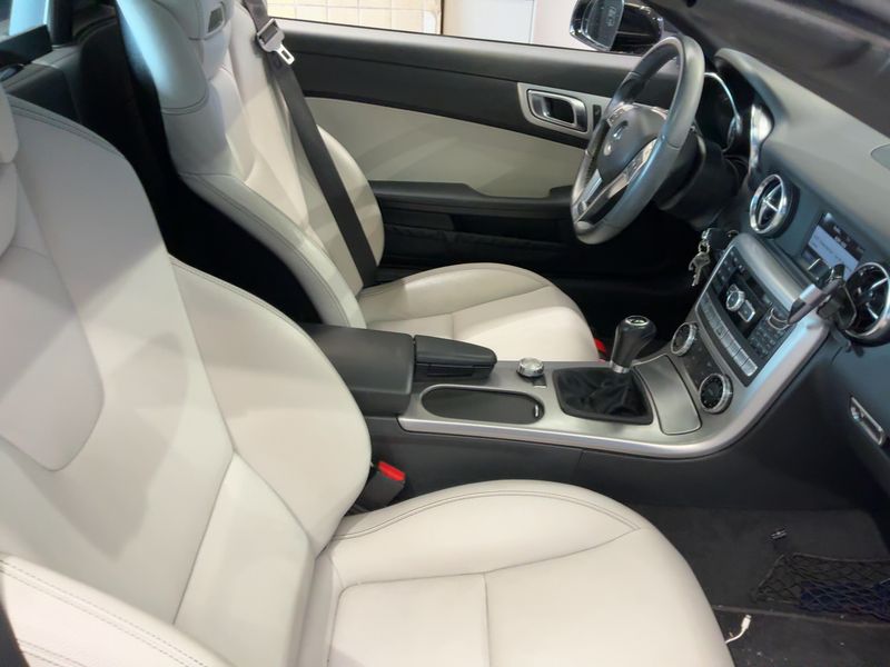 Mercedes-Benz SLK-Klasse SLK 200 BlueEfficiency 2012 – снимка 16