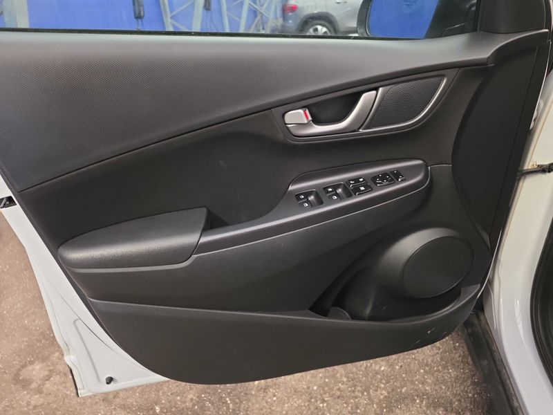 Hyundai Kona 1.0 TGDI Style 2WD 2018 – снимка 25