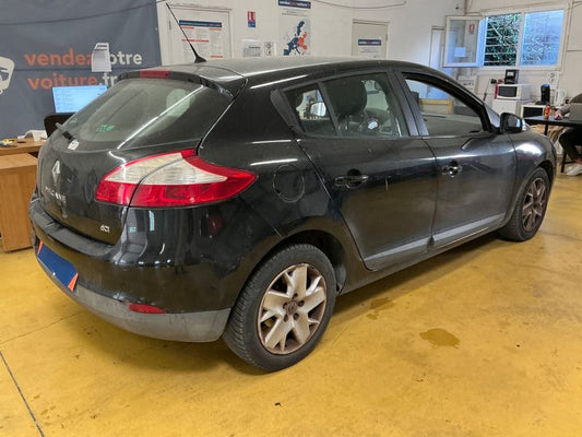 Renault Megane 1.5 dCi Expression 2012 – снимка 2