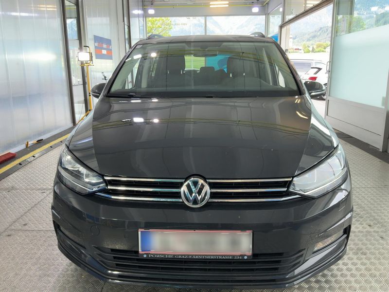 Volkswagen Touran 1.6 TDI Comfortline BlueMotion Tech 2018 – снимка 14
