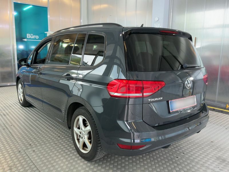 Volkswagen Touran 1.6 TDI Comfortline BlueMotion Tech 2018 – снимка 6