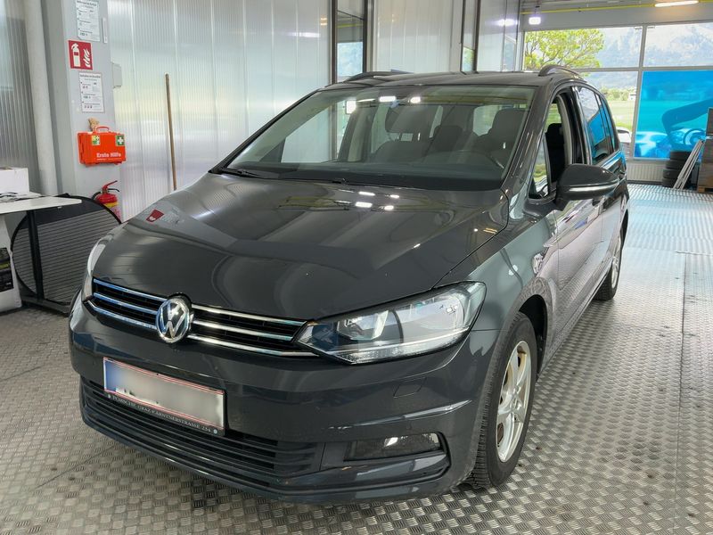 Volkswagen Touran 1.6 TDI Comfortline BlueMotion Tech 2018 – снимка 1