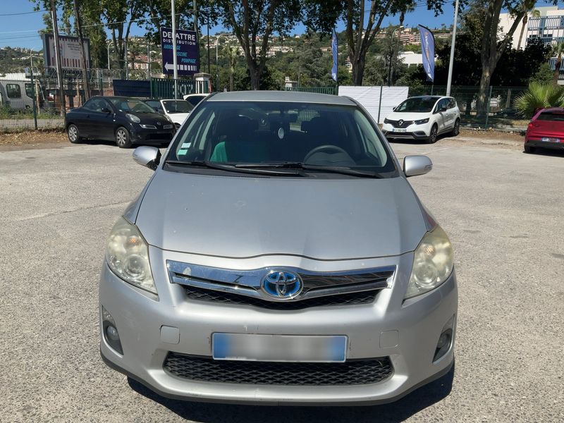 Toyota Auris 1.8 Hybrid Lounge 2012 – снимка 14