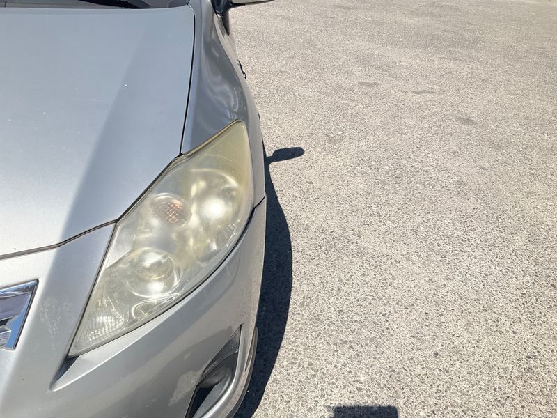 Toyota Auris 1.8 Hybrid Lounge 2012 – снимка 31