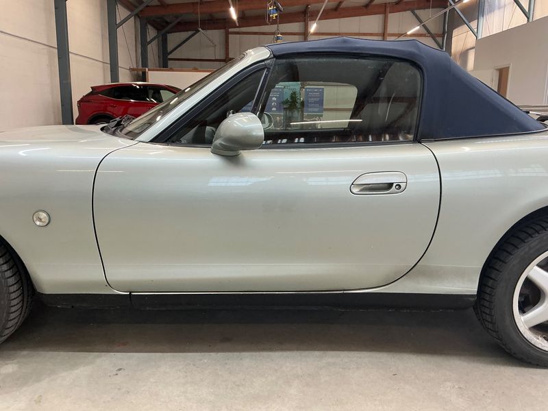 Mazda MX-5 1.6 Silver Blues 2003 – снимка 4