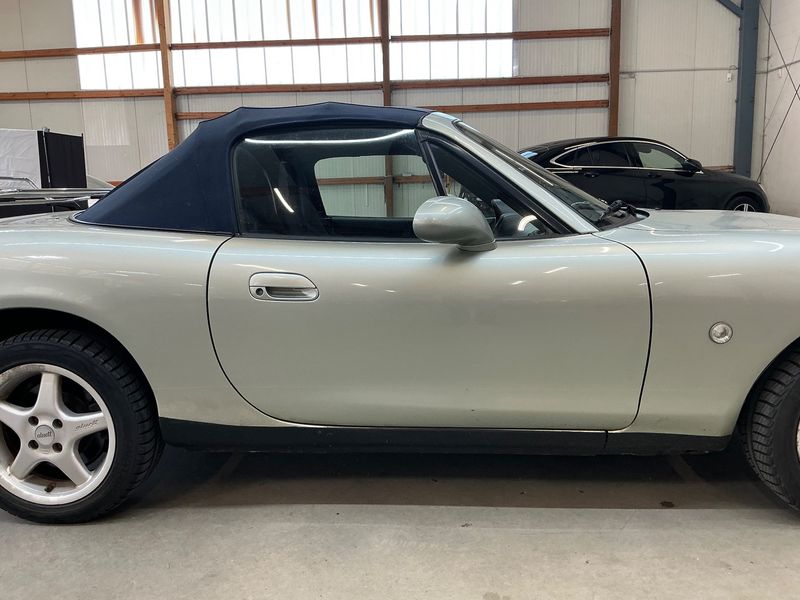 Mazda MX-5 1.6 Silver Blues 2003 – снимка 10
