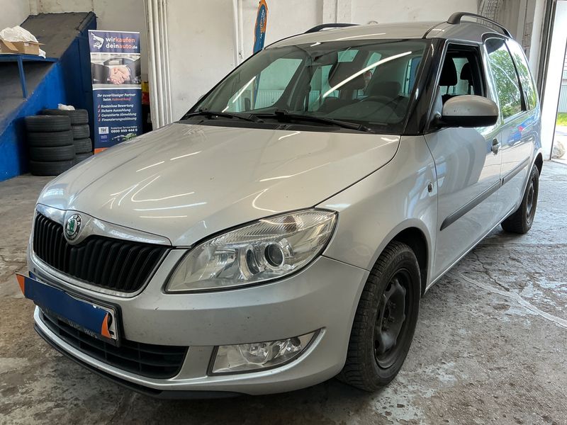 Skoda Roomster 1.2 TSI Ambition 2012 – снимка 1