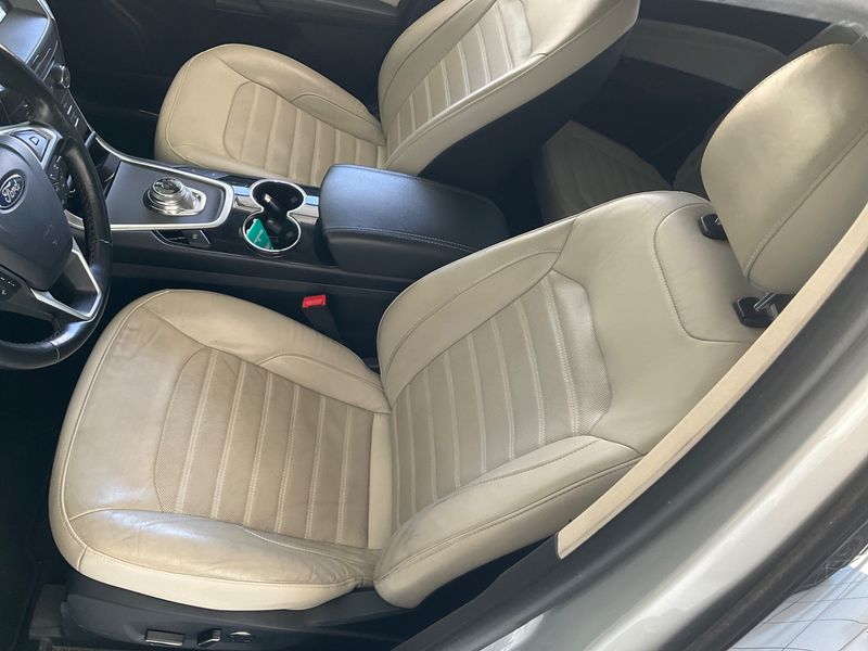 Ford Galaxy 2.0 TDCi EcoBlue Titanium Business AWD 2019 – снимка 24