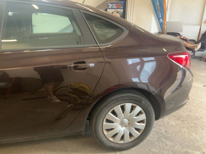 Opel Astra 1.6 Selection 2014 – снимка 6