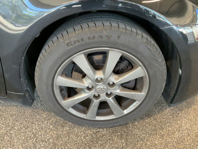 Toyota Avensis 2.2 D-4D Life 2012 – снимка 11