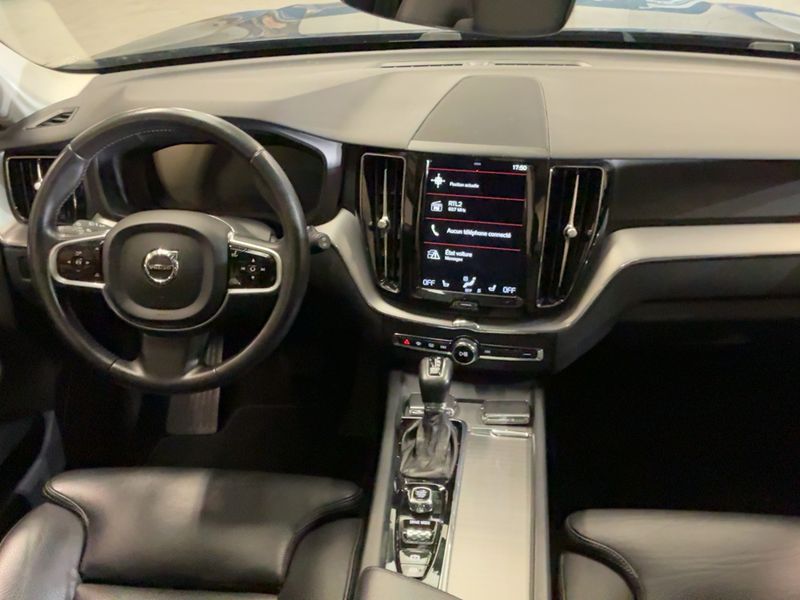 Volvo XC60 2.0 D4 Inscription AWD 2017 – снимка 17