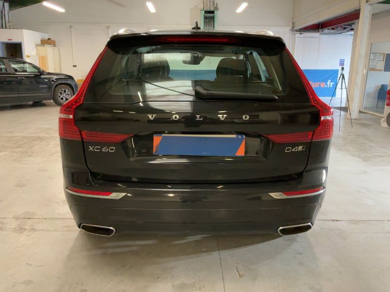 Volvo XC60 2.0 D4 Inscription AWD 2017 – снимка 7