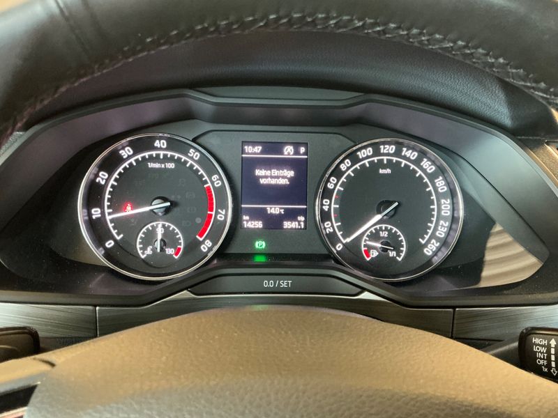 Skoda Superb 2.0 TSI Ambition 2020 – снимка 19