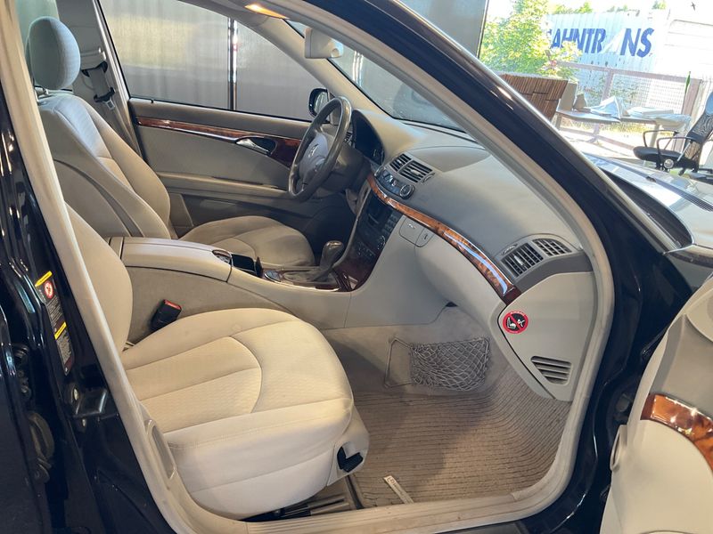 Mercedes-Benz E-Klasse E 320 CDI T Elegance 2004 – снимка 3