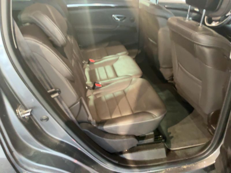Renault Espace 1.6 dCi Energy Initiale Paris 2015 – снимка 19
