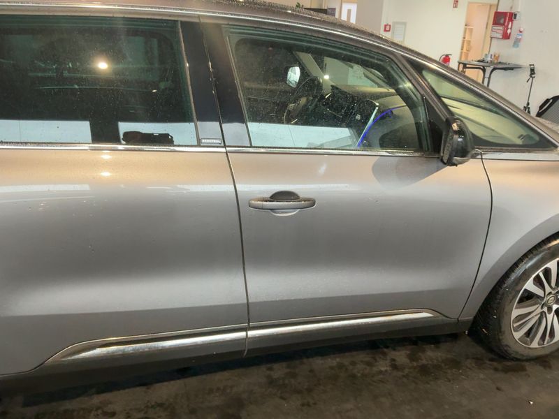 Renault Espace 1.6 dCi Energy Initiale Paris 2015 – снимка 10