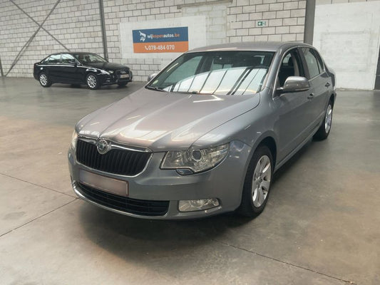 Skoda Superb 2.0 TDI Ambition 2012 – снимка 1