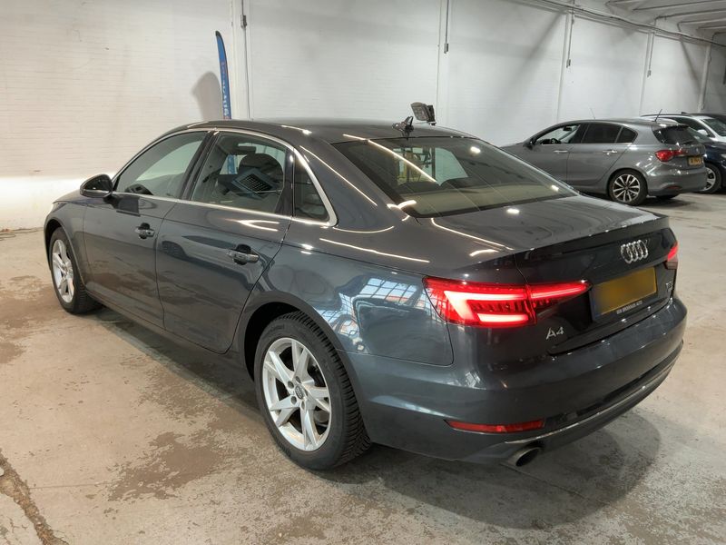 Audi A4 2.0 TFSI ultra Sport 2016 – снимка 6