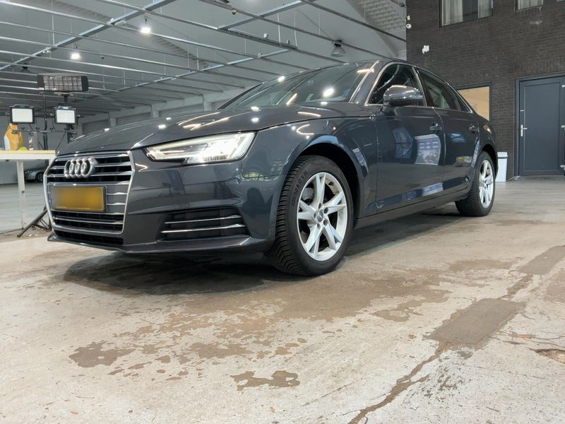 Audi A4 2.0 TFSI ultra Sport 2016 – снимка 2