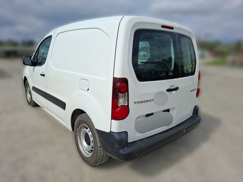 Peugeot Partner 1.6 Blue-HDi L1 Premium Pack 2018 – снимка 3