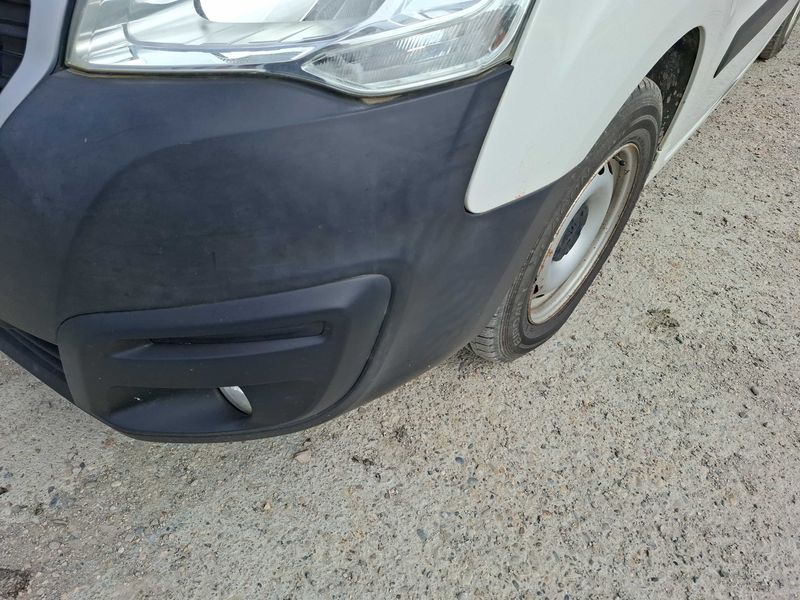 Peugeot Partner 1.6 Blue-HDi L1 Premium Pack 2018 – снимка 91