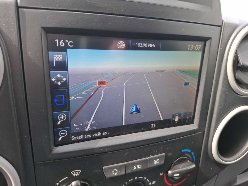 Peugeot Partner 1.6 Blue-HDi L1 Premium Pack 2018 – снимка 13